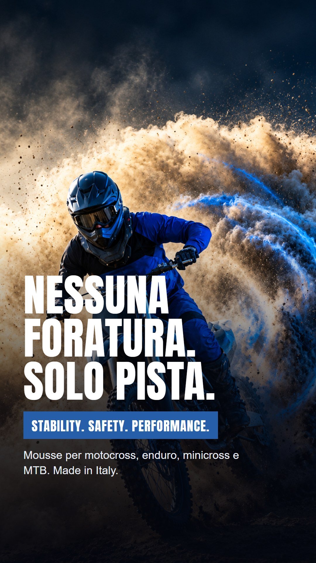 Esempio di storia Instagram per Speedymousse: pilota in curva tra la polvere e la scritta Nessuna foratura, solo pista.